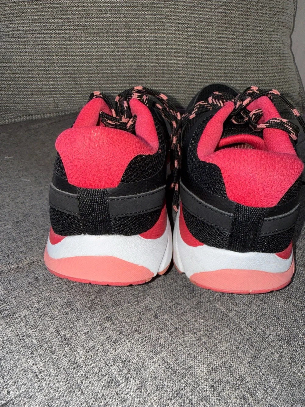 Vionic Tokyo 1st Ray Technology Sneakers Black & Pink Women’s Size 7 Athletic
